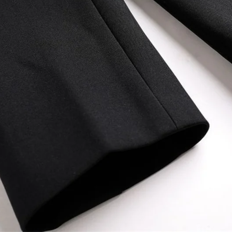 Stijlvolle blazer voor dames met lange mouwen – AURIVOX