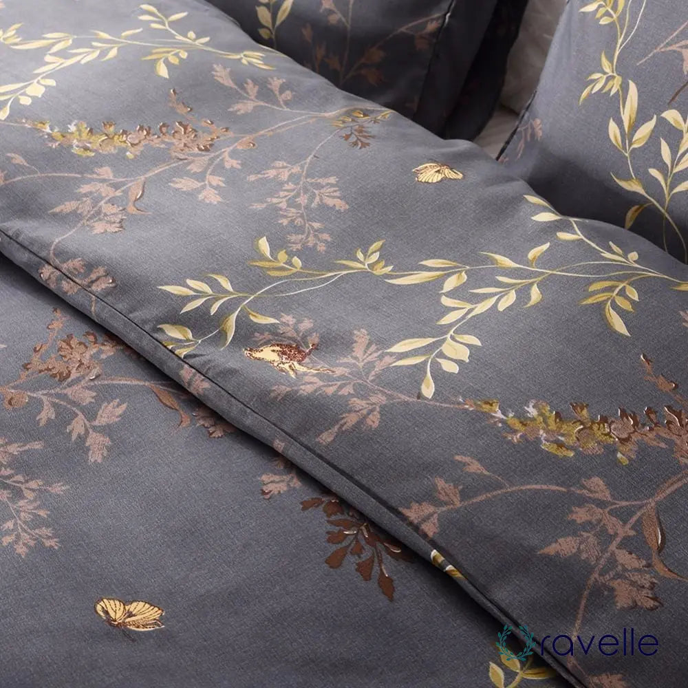 BRIGHT BLOSSOM - Luxe dekbedovertrekset met bloemenprint
