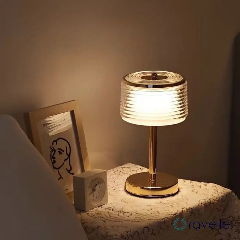 HALORA - Moderne Tafellamp voor Efficiënte Verlichting