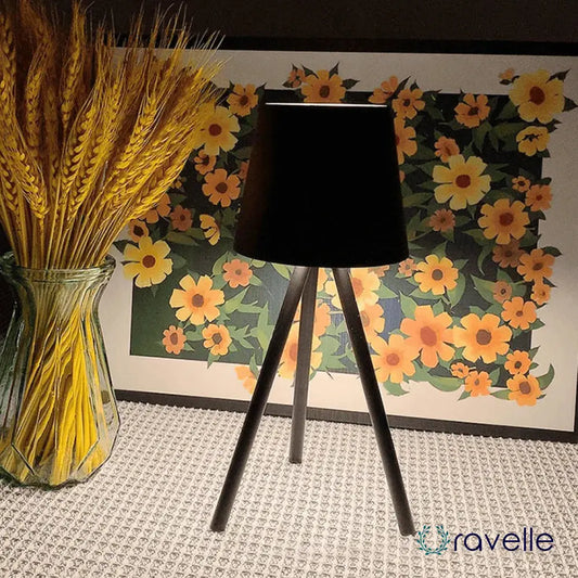 TRIPORA - Draagbare Tripod Tafellamp voor Een Moderne Look