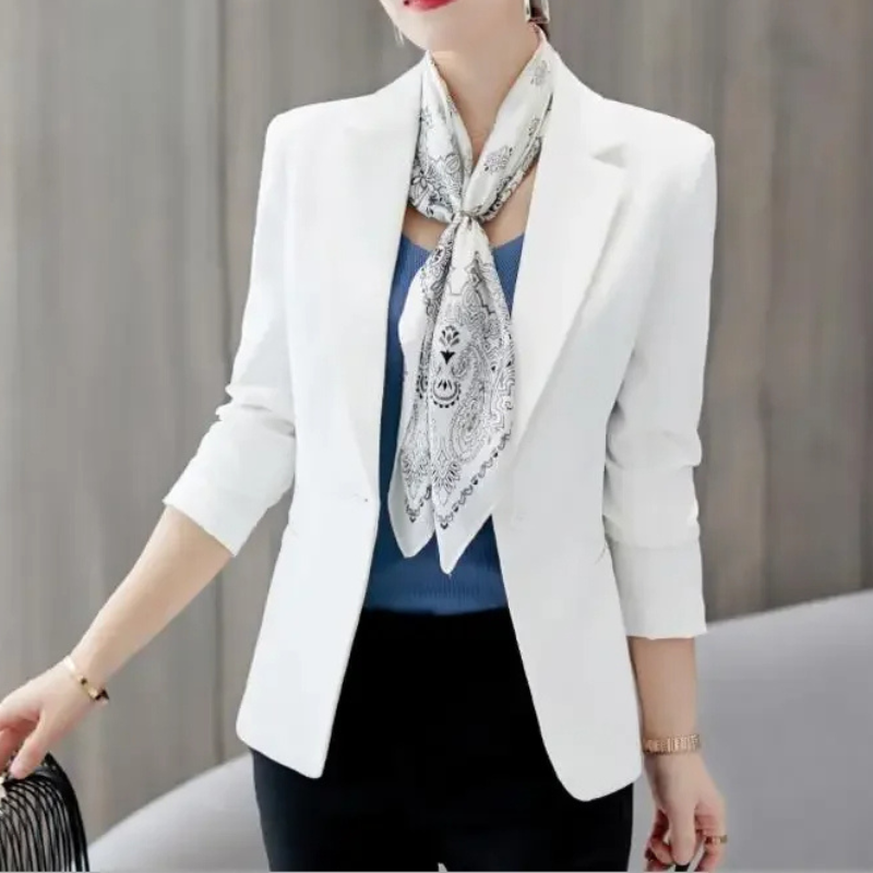 Elegante blazer met slim fit voor dames en chique – VESTA