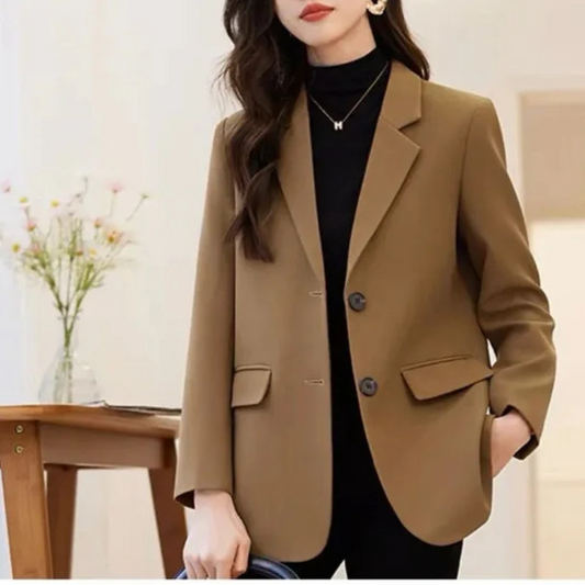 Stijlvolle blazer voor dames met lange mouwen – AURIVOX
