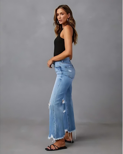 Casual lichtblauwe flare jeans stijl voor dames – HARLOW