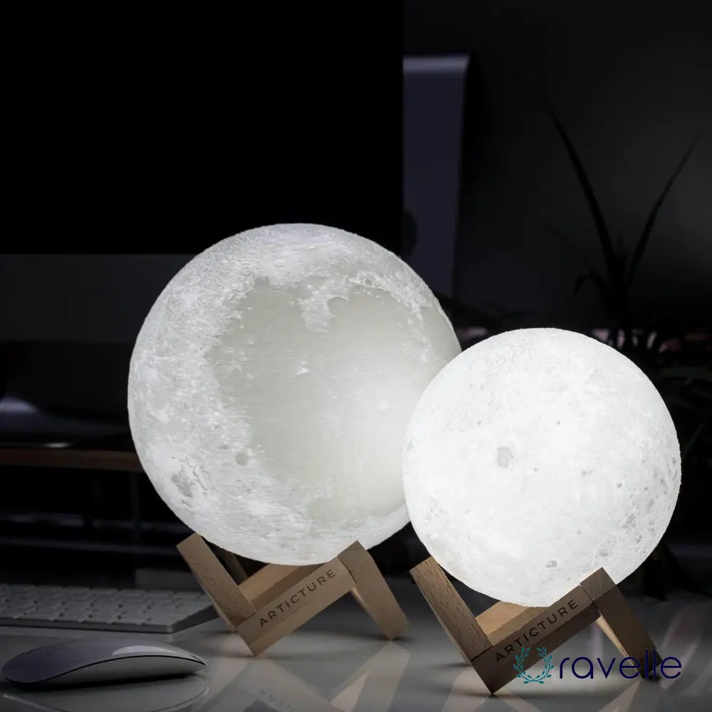 LUNA GLOW – Moon Light Lamp