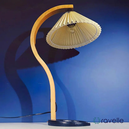 CAPRINA - Moderne Tafellamp voor Stijlvolle Binnenverlichting