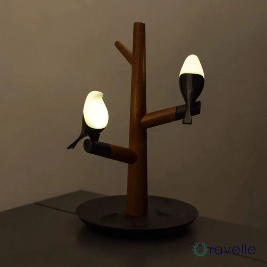 BIRDS - Moderne tafellamp met een speels en elegant ontwerp
