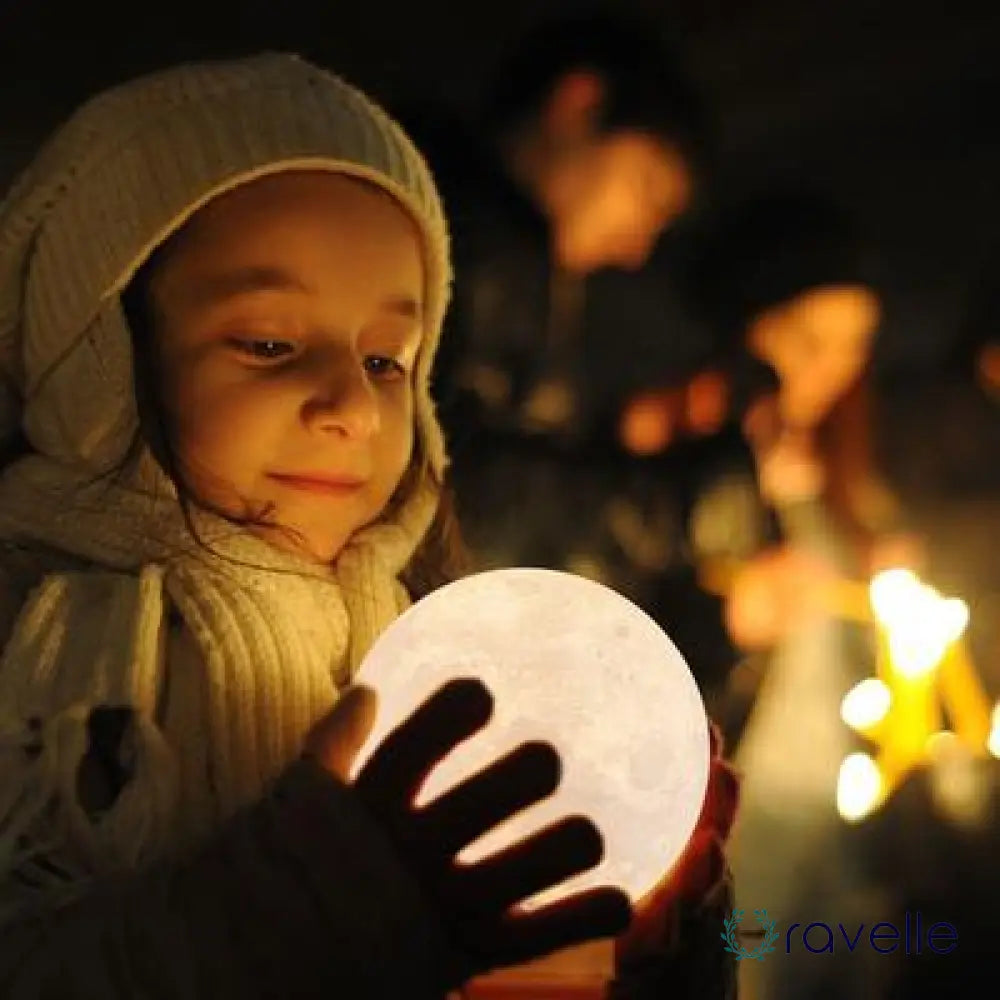 LUNA GLOW – Moon Light Lamp